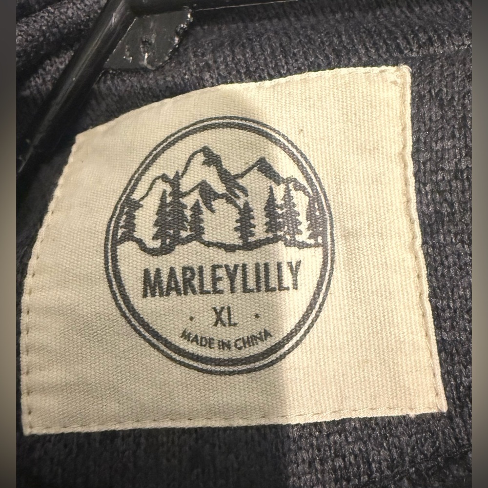 Cozy Quilted Sleeveless Vest - Dark Charcoal Gray - Picture 5 of 5